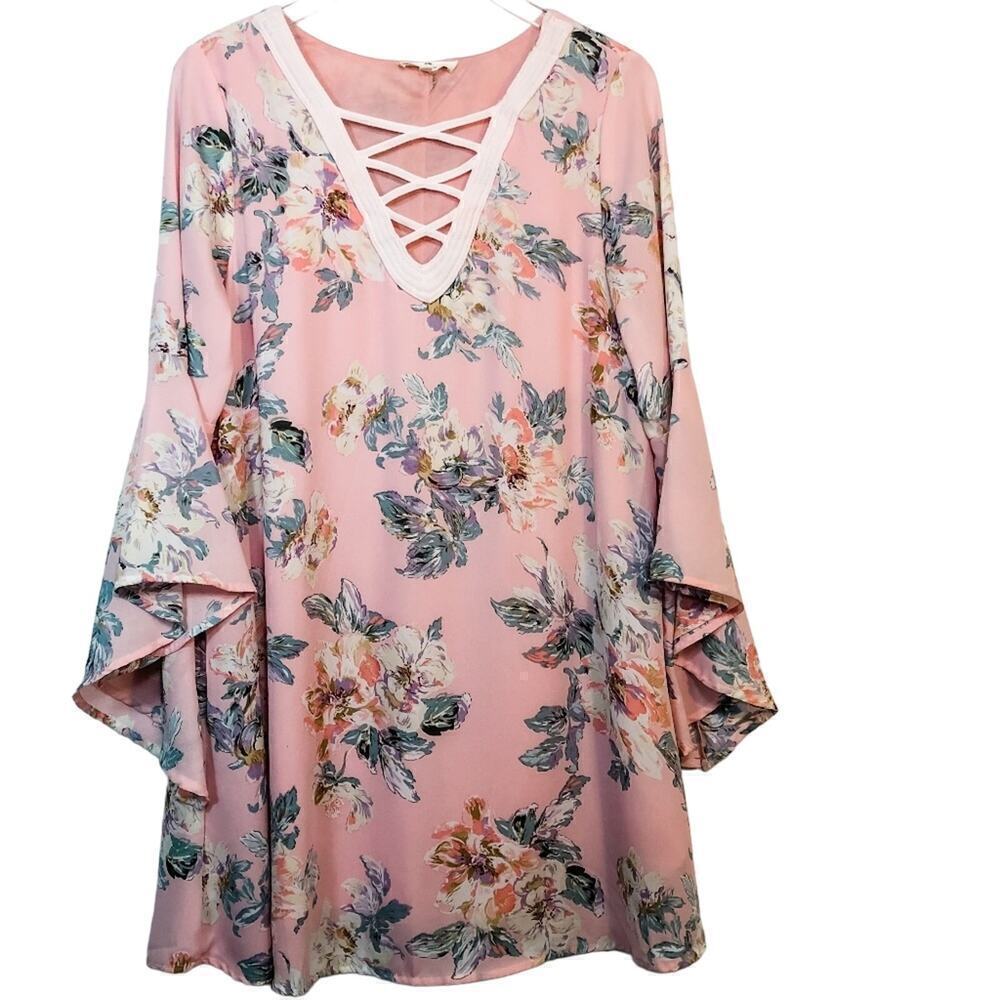 Entro Laced V-Neck Pink & White Floral Shift Dress Bell Sleeves Romantic Size L